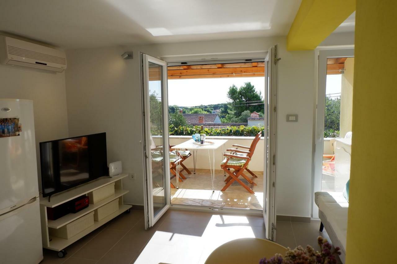 Apartment Marija Премантура Екстериор снимка